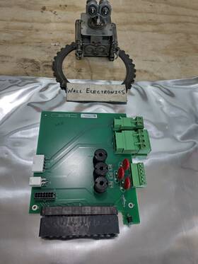 74106-393-02 Allen-bradley 74106-394-51 Control Board From Running Machine