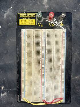 Mb-104-1 Circuit Specialists Breadboard