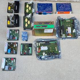 Pcc3300wld Cummins Generator Control Boards Pcc3300 Avr Fuel For Parts/repair
