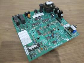 M9805-02-08 Donaldson Torit Control Board For Delta P Face Used