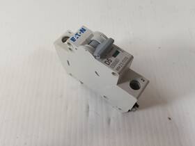 Wmzs1d05 Eaton 1-pole 5a Circuit Breaker