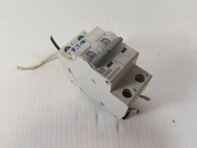 Wmzs2d03 Eaton 2-pole 3a Circuit Breaker