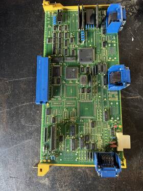 A16b-2200-0391 Fanuc A16b-2200-0391/11b Seria 1-2 Axes Board Used