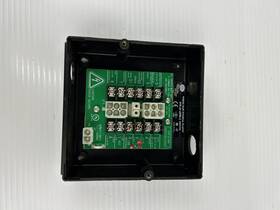 61-6990-2 Fireye Internal Terminal Wiring Base Sb22194