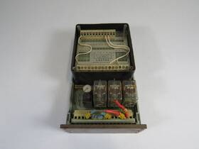 Es-12-p0 Laetus Am Sandberg Shift Register Memory Bank Used