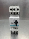Siemens 3RV1821-1ED10 Sirius Circuit Breaker Terminal Aux. Switch. 4E-3. Fixed Price $100.40.