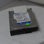 Western Digital WD3200AAKS-00L9A0 Sata 3.5" Hard Drive 320GB. Fixed Price $5.25.