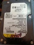 Western Digital WD2000JB 200GB. Ide 3.5" Parts Only Hard Drive - Failed Bad. Fixed Price $25.00.